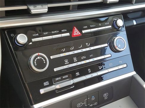 New 2026 Hyundai Santa Fe SE image 29