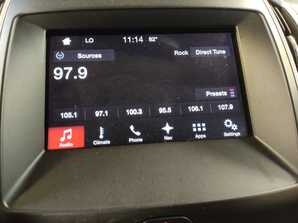 Used 2016 Ford Edge SEL w/ Equipment Group 201A AWD/4WD image 25