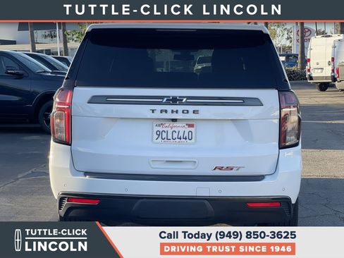 Used 2022 Chevrolet Tahoe RST w/ Luxury Package AWD/4WD image 5