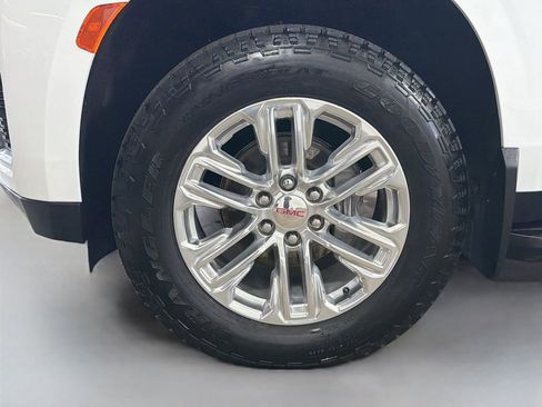 Used 2024 GMC Yukon SLE w/ Max Trailering Package AWD/4WD image 33