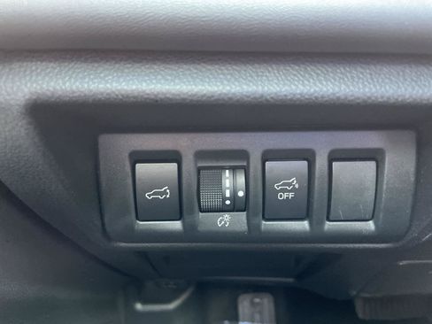 Used 2024 Subaru Outback Limited AWD/4WD image 18