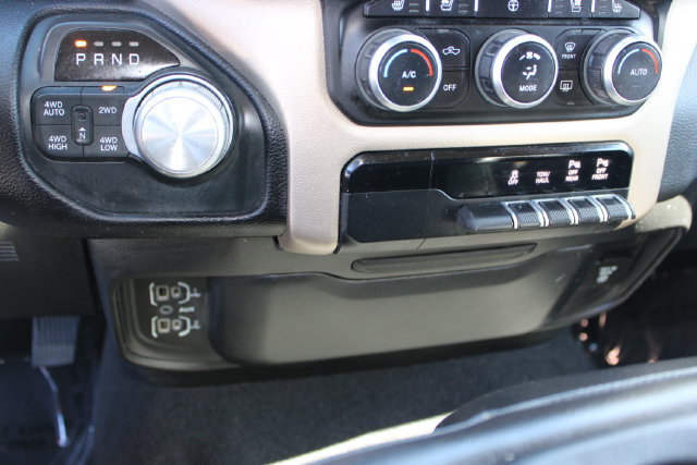 Used 2019 RAM 1500 Laramie AWD/4WD image 36