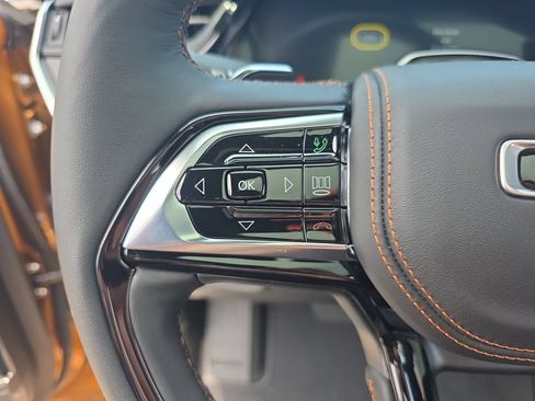New 2026 Jeep Grand Cherokee Summit AWD/4WD image 17