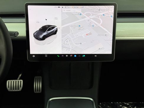 Used 2022 Tesla Model Y Performance image 21