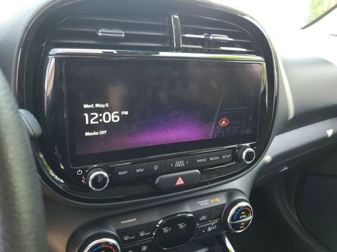 Certified 2023 Kia Soul S FWD image 27