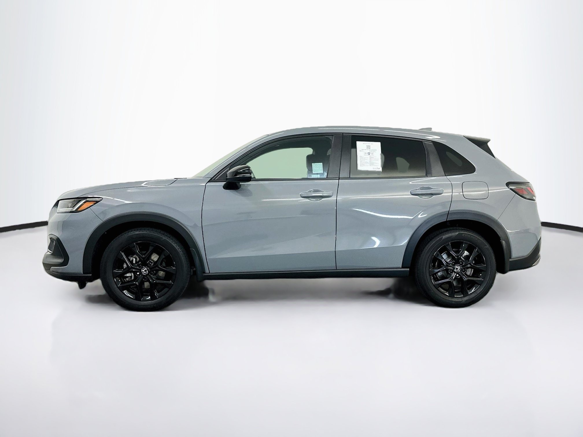 Used 2024 Honda HR-V Sport image 4