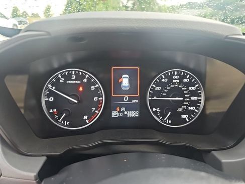 Certified 2025 Subaru Crosstrek 2.5i Premium AWD/4WD image 22