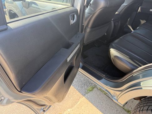 Used 2008 Mitsubishi Endeavor SE AWD/4WD image 26