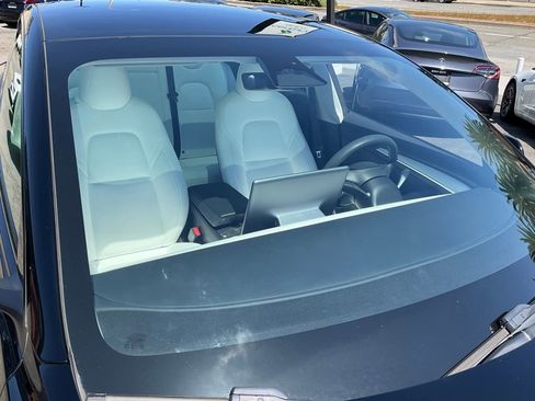 Used 2023 Tesla Model 3 Performance image 77