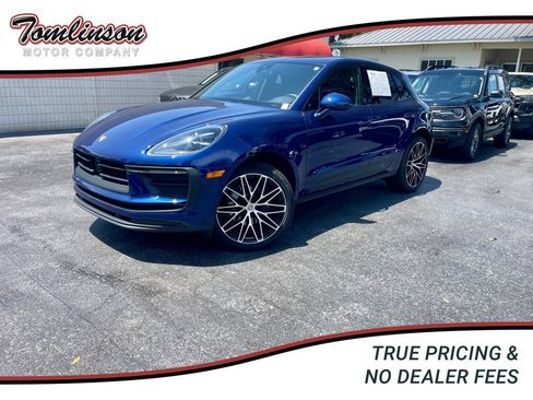 Used 2026 Porsche Macan Turbo AWD/4WD image 1