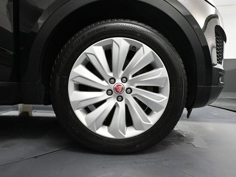 Used 2020 Jaguar E-PACE SE image 16