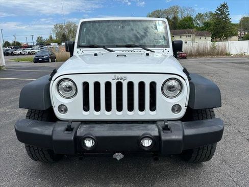 Certified 2017 Jeep Wrangler Unlimited Sport AWD/4WD image 10