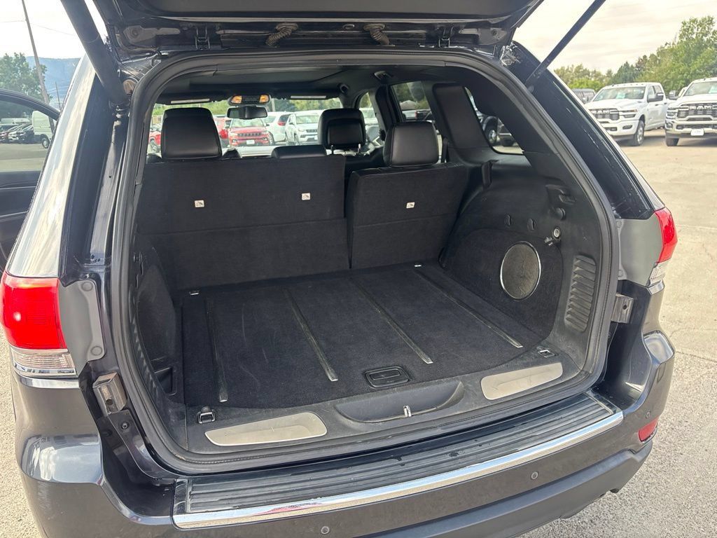 Used 2014 Jeep Grand Cherokee Limited AWD/4WD image 23