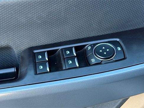 Used 2023 Ford F150 XLT image 12