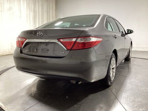 Used 2017 Toyota Camry XLE image 7
