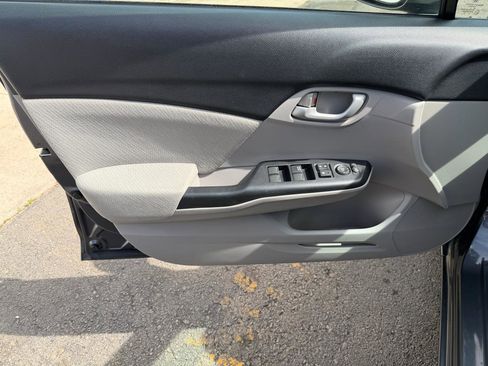 Used 2013 Honda Civic HF image 12