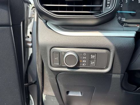 Used 2020 Ford Explorer XLT w/ Comfort Package AWD/4WD image 29