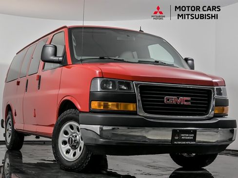 Used 2014 GMC Savana 1500 LT w/ LT Preferred Equipment Group image 1