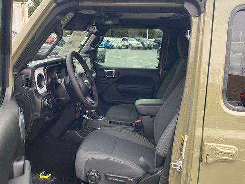 New 2026 Jeep Wrangler Unlimited Sport AWD/4WD image 15