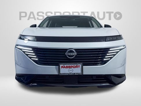 Certified 2025 Nissan Murano Platinum w/ Cargo Package AWD/4WD image 2
