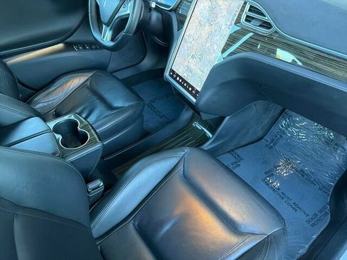 Used 2016 Tesla Model S 70 RWD image 19