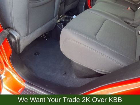 Used 2022 Jeep Gladiator Sport AWD/4WD image 13