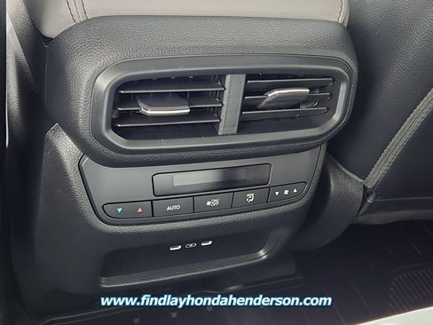 Certified 2025 Honda Pilot EX-L image 19