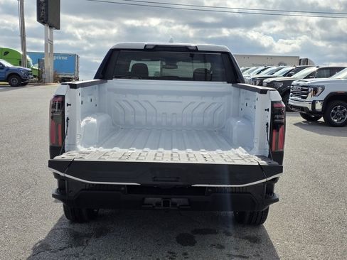 New 2026 GMC Sierra EV Elevation image 7
