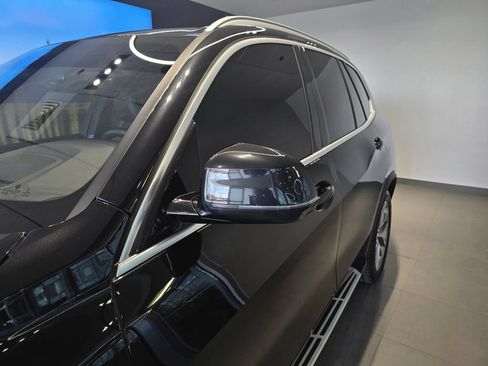 Used 2023 BMW X5 xDrive40i w/ Premium Package AWD/4WD image 11