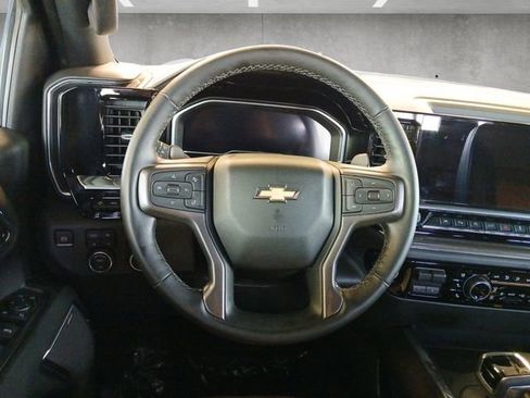 Used 2024 Chevrolet Silverado 1500 High Country w/ Technology Package image 21