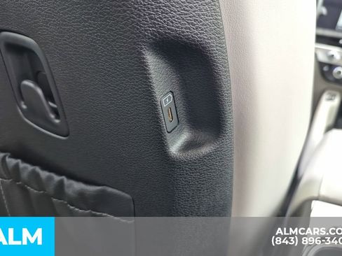 Used 2025 Kia Telluride SX Prestige AWD/4WD image 24