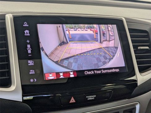 Used 2019 Honda Ridgeline RTL-T image 22