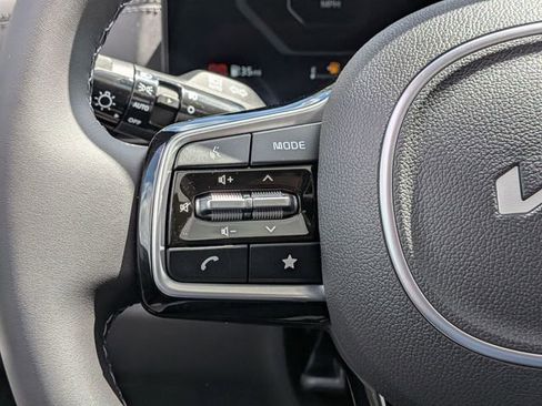 New 2026 Kia Carnival SX w/ SX Dark Edition Package image 13