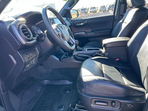 Used 2023 Toyota Tacoma TRD Sport image 22