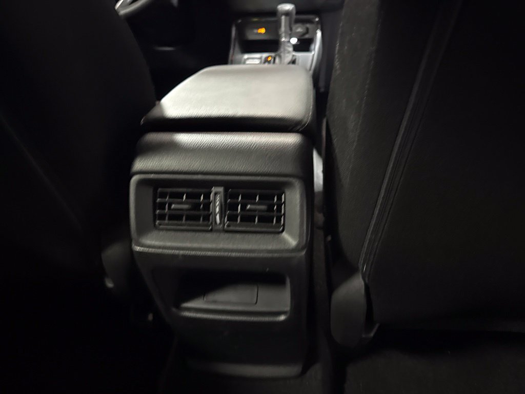 Used 2024 Honda CR-V LX image 13