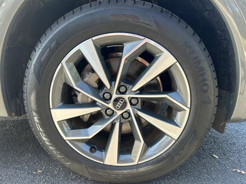 Certified 2023 Audi Q5 2.0T Premium Plus w/ Premium Plus Package image 12