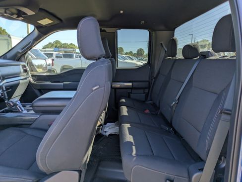 Used 2022 Ford F150 XLT w/ Equipment Group 302A High AWD/4WD image 13