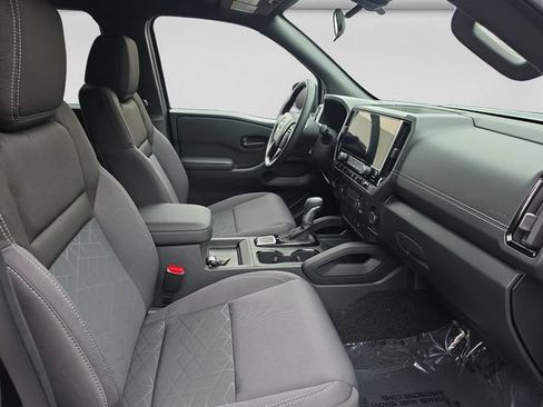 New 2026 Nissan Frontier SV w/ Tow Package AWD/4WD image 16