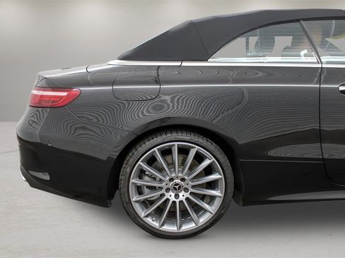 Used 2022 Mercedes-Benz E 450 Cabriolet image 32