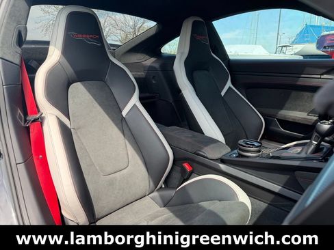 Used 2026 Porsche 911 GT3 RWD image 33