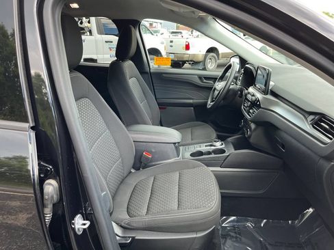 Certified 2023 Ford Escape Active AWD/4WD image 23