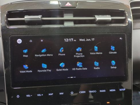 Certified 2024 Hyundai Tucson Limited AWD/4WD image 24