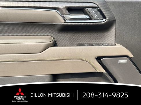 Used 2023 Chevrolet Silverado 1500 ZR2 w/ Technology Package AWD/4WD image 11