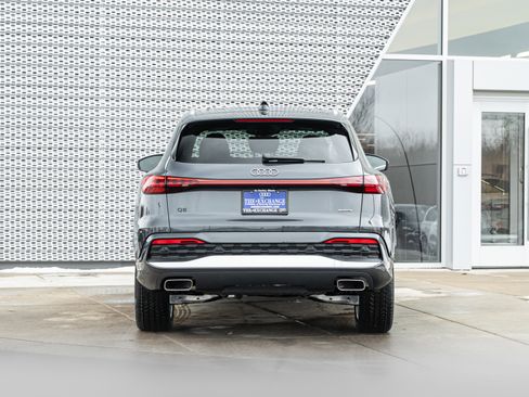 New 2025 Audi Q5 Premium Plus image 28