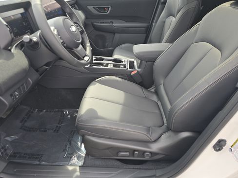 New 2026 Subaru Outback Limited AWD/4WD image 18