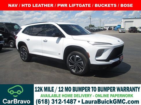 Used 2025 Buick Enclave Sport Touring FWD image 1