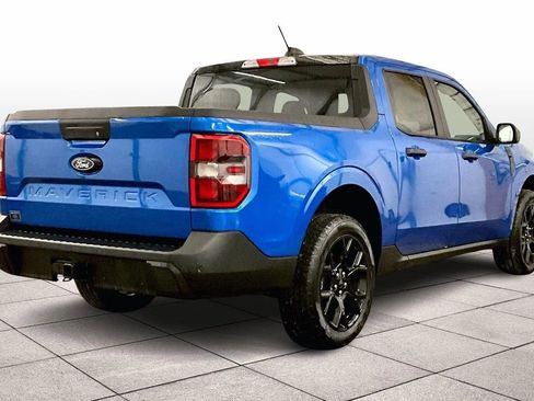 New 2025 Ford Maverick XLT w/ Black Appearance Package image 21