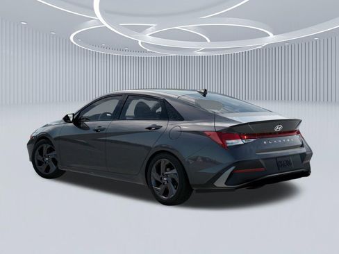 New 2026 Hyundai Elantra Sport FWD image 5