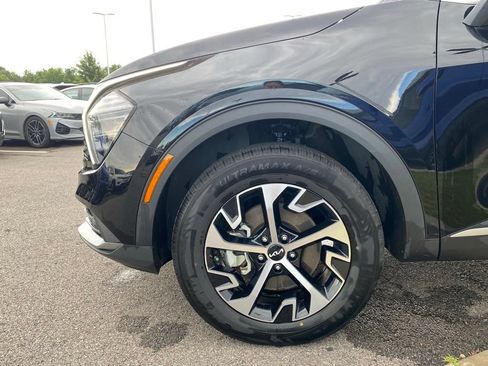 Certified 2024 Kia Sportage EX AWD/4WD image 29