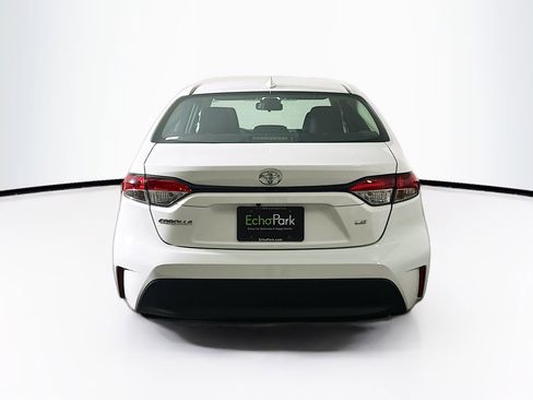 Used 2024 Toyota Corolla LE image 7